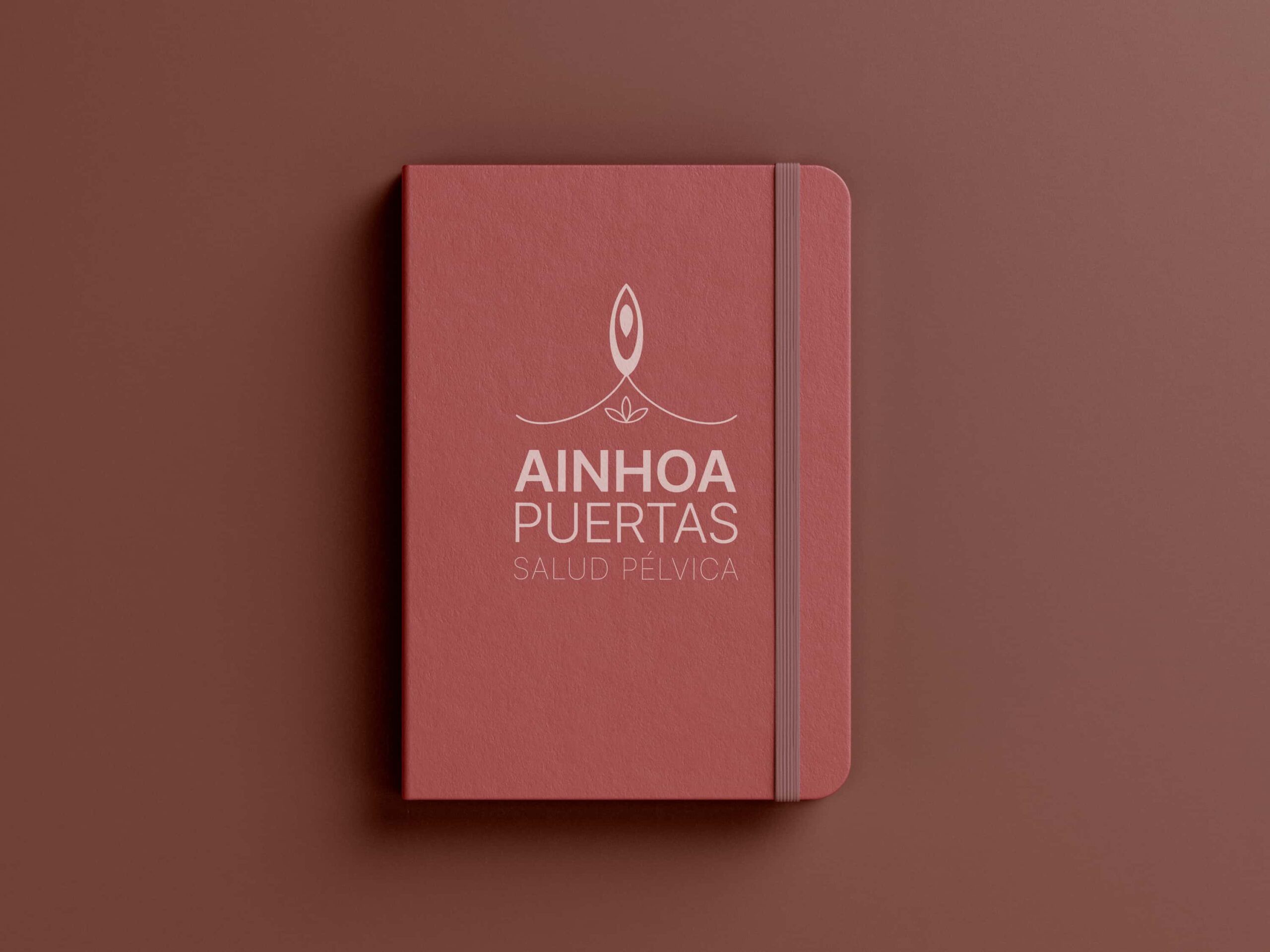 Logotipo en un libro para un centro de salud