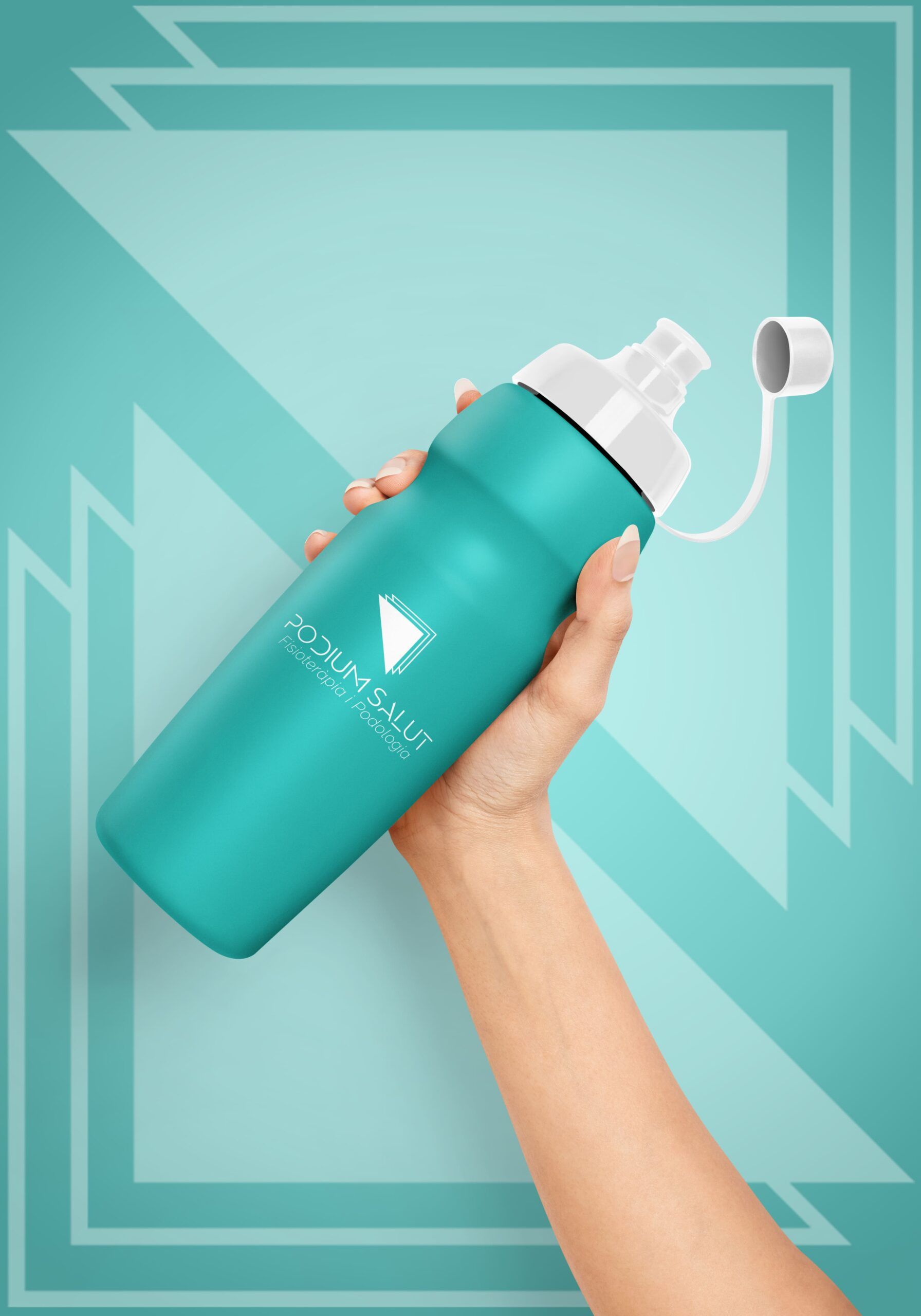 Diseño de una botella de agua par un centro de salut